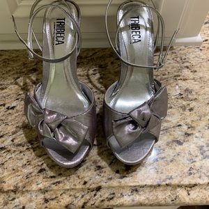 Ladies pewter platform sandals